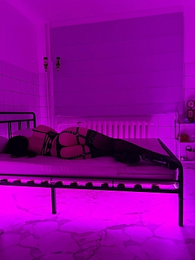 Девушка массажистка Ева, салон Menhouse Девушка массажистка Ева, салон Menhouse